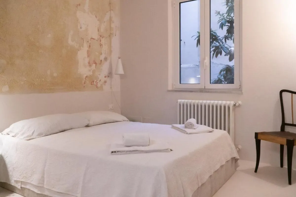 Apartment Boutique Studio At Politeama Palermo