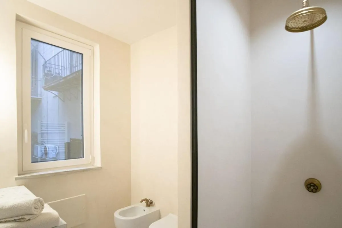 Boutique Studio At Politeama Palermo Apartmán